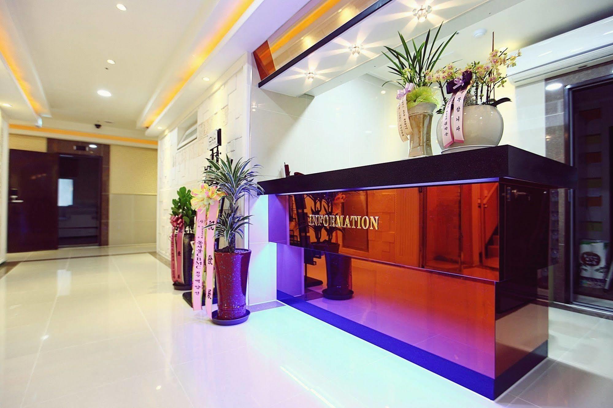 Chloe Guesthouse Gangnam Séoul Extérieur photo