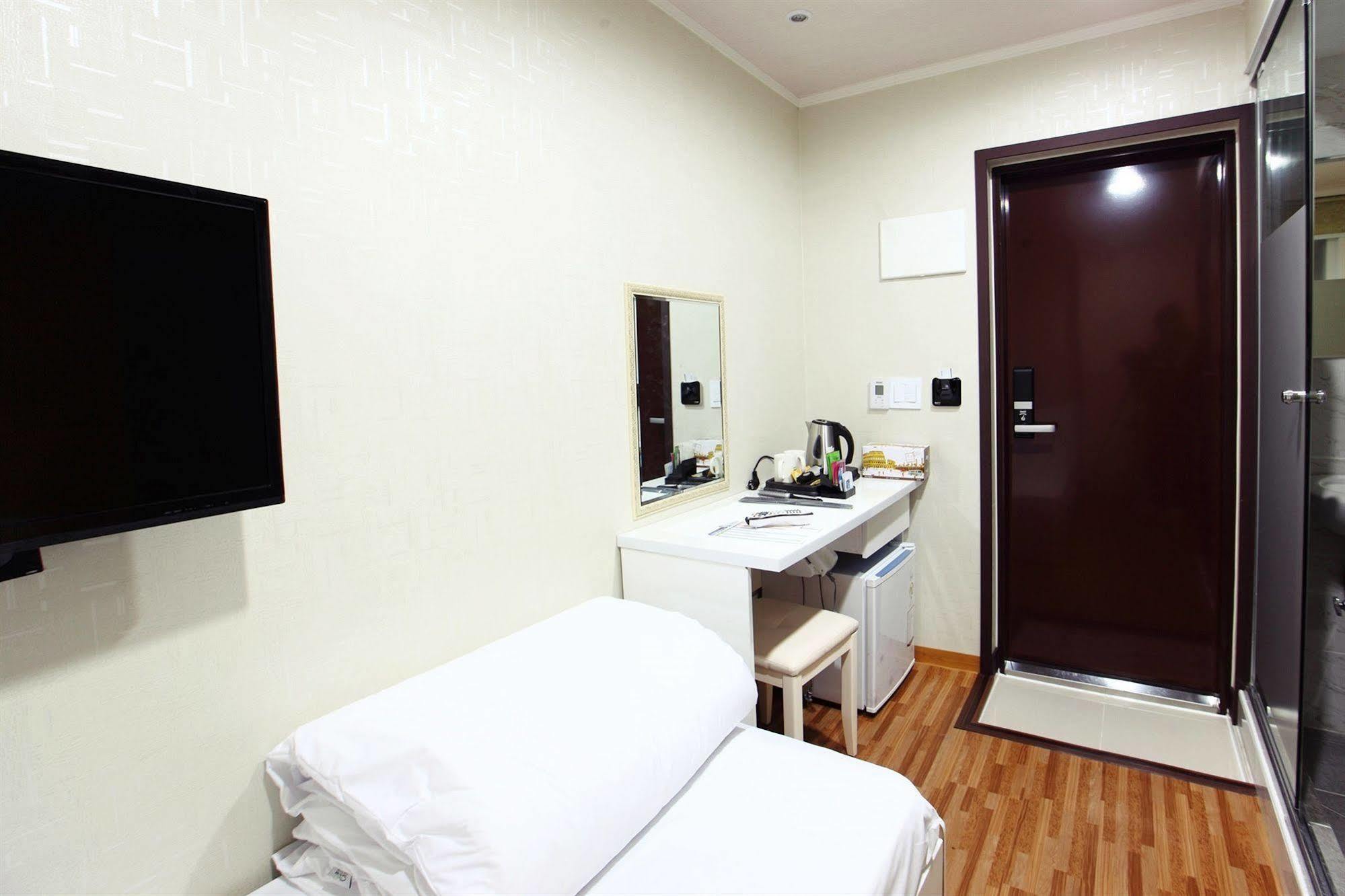 Chloe Guesthouse Gangnam Séoul Extérieur photo
