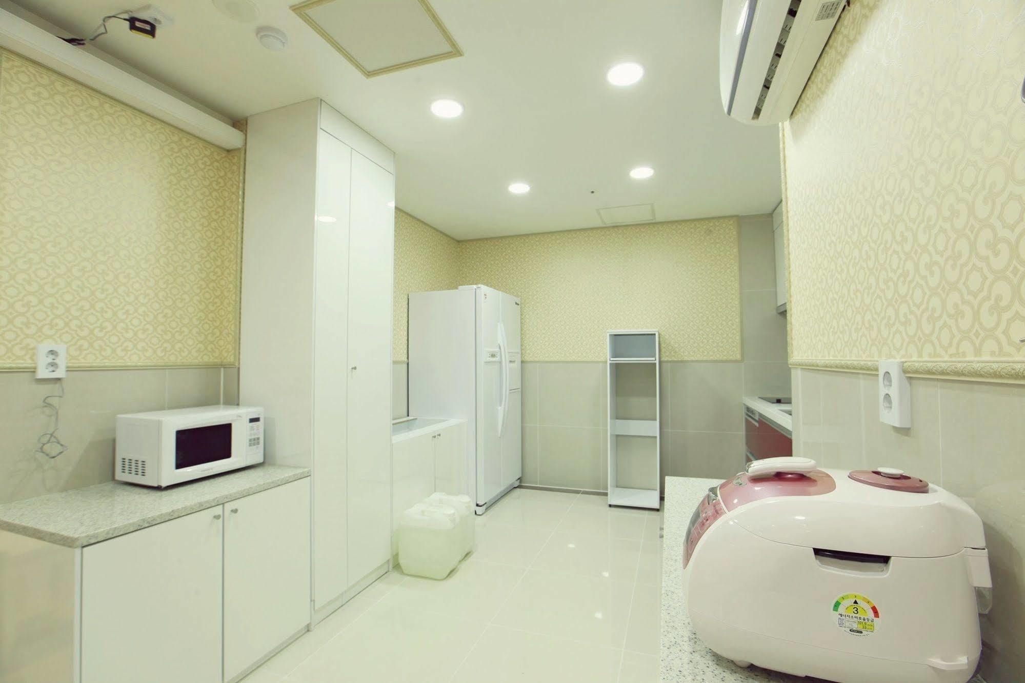 Chloe Guesthouse Gangnam Séoul Extérieur photo